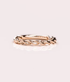 Plain Twisted Wedding Band