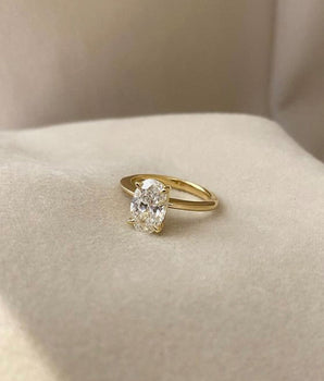 Solitaire Ring with 1.0 CT Oval Cut Moissanite